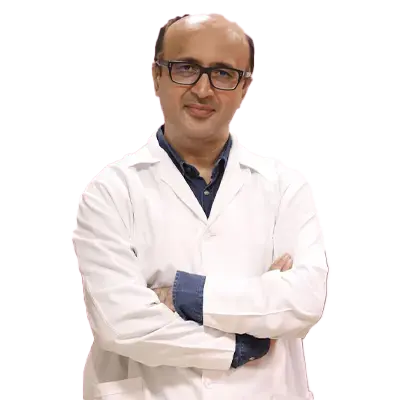 دکتر امرالله حسینی بهترین جراح بینی طبیعی